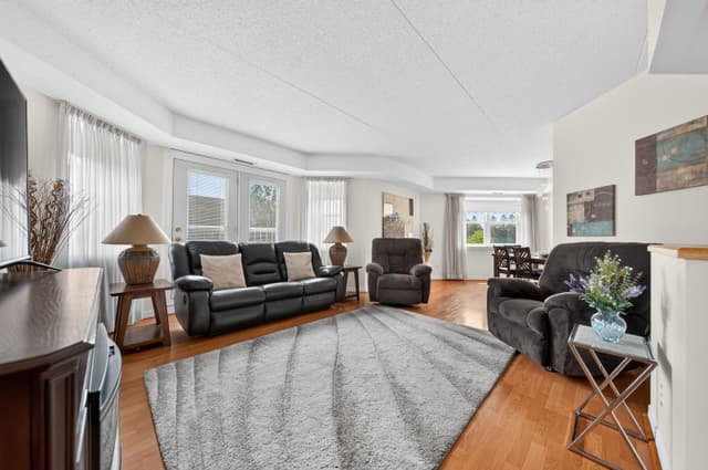 208 Silvercreek Pkwy. N 210 Guelph On N1h 8h2