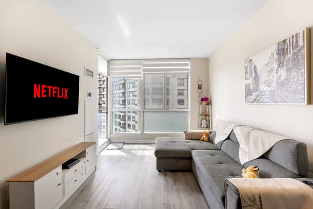 225 Webb Dr. 2210 Mississauga On L5b 4p2