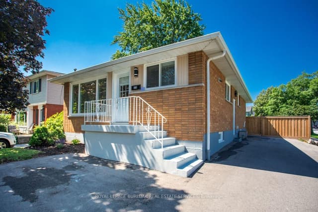 576 Turner Dr. Main Burlington On L7l 2w7