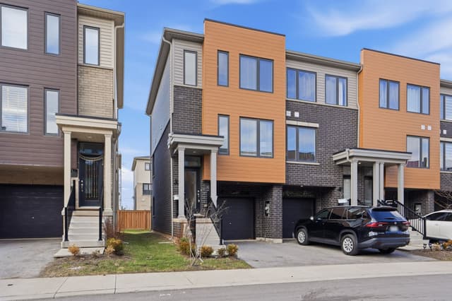 32 Radison Ln. Hamilton On L7r 4e2