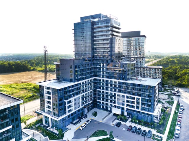 3220 William Coltson Ave. 315 Oakville On L6h 7x9