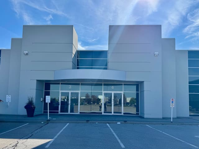 80 Courtneypark Dr. W 6 Mississauga On L5w 0b3
