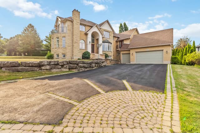 1401 Tamworth Ct. Burlington On L7p 4v3