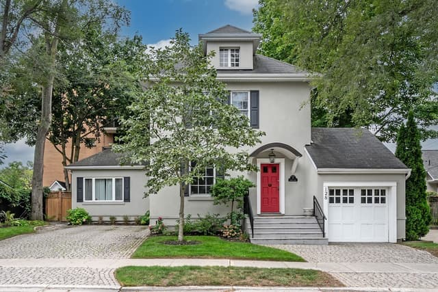 128 Chisholm St. Oakville On L6k 3j2