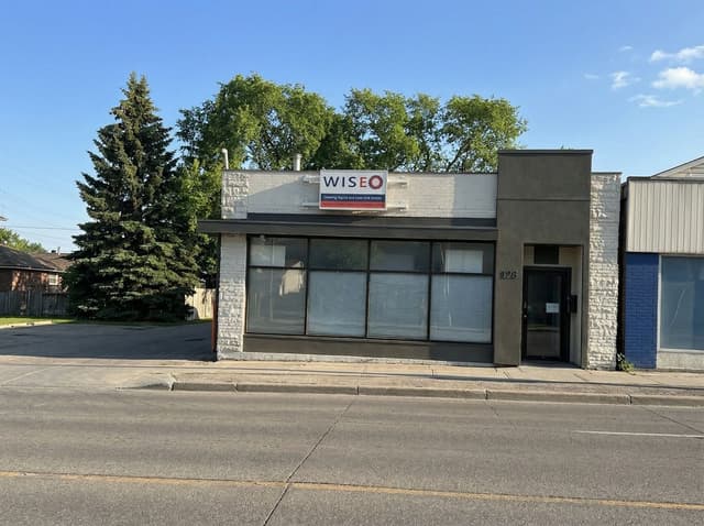 108 Parkdale Ave. N Hamilton On L8h 5w9
