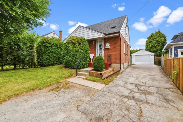 243 Jennings Cres. Oakville On L6l 1w2
