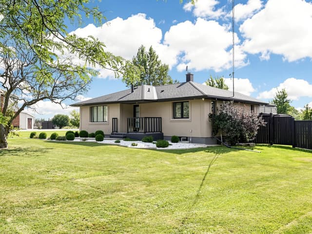 252 Mud St. E Hamilton On L8j 3c5