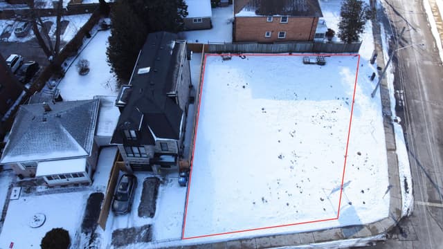10 B And C Benson Ave. Mississauga On L5h 2p2