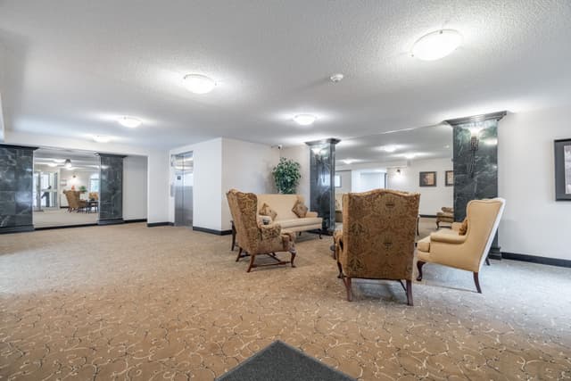 970 Golf Links Rd. 306 Hamilton On L9k 1j8