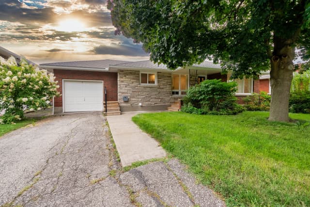 15 Springbank Dr. St Catharines On L2s 2k1