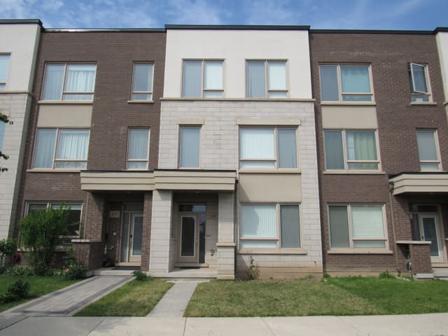 3129 Ernest Appelbe Blvd. Oakville On L6h 0n8