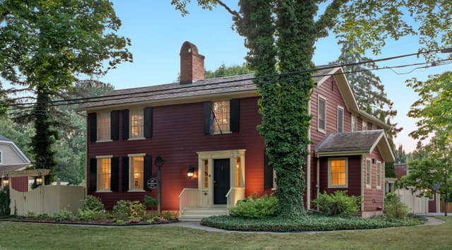 307 Mississagua St. Niagara-on-the-lake On L0s 1j0