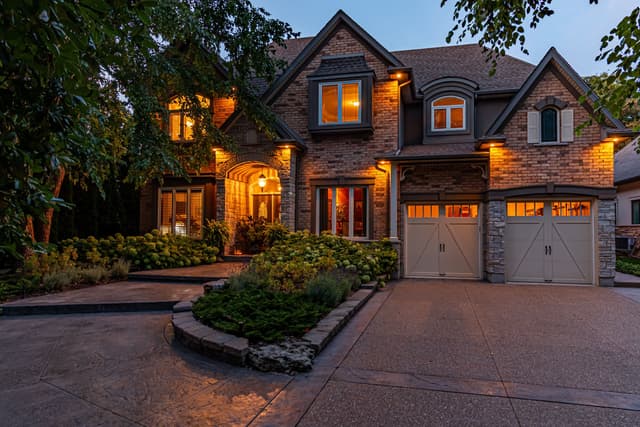 143 Lake St. 5 Grimsby On L3m 4m6