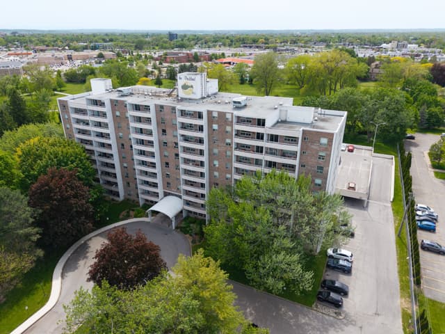 365 Geneva St. 407 St Catharines On L2n 5s7