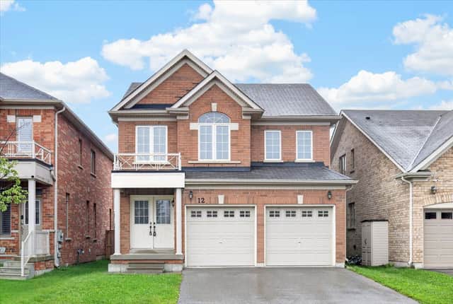 12 Fred Fisher Cres. St Catharines On L2p 0a9