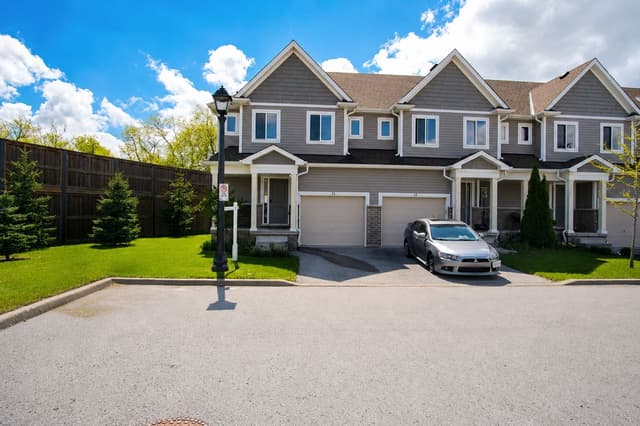60 Canterbury Dr. 12 St Catharines On L2p 0e7