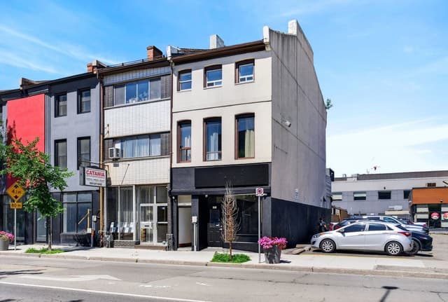 84 John St. S Main Hamilton On L8n 2c1