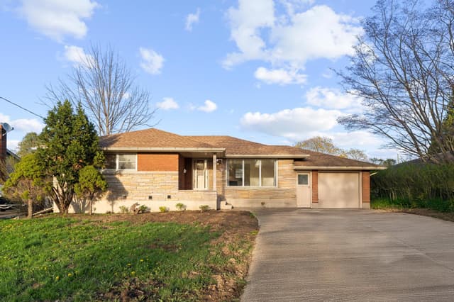 60 Wakelin Terr. St Catharines On L2m 4k9