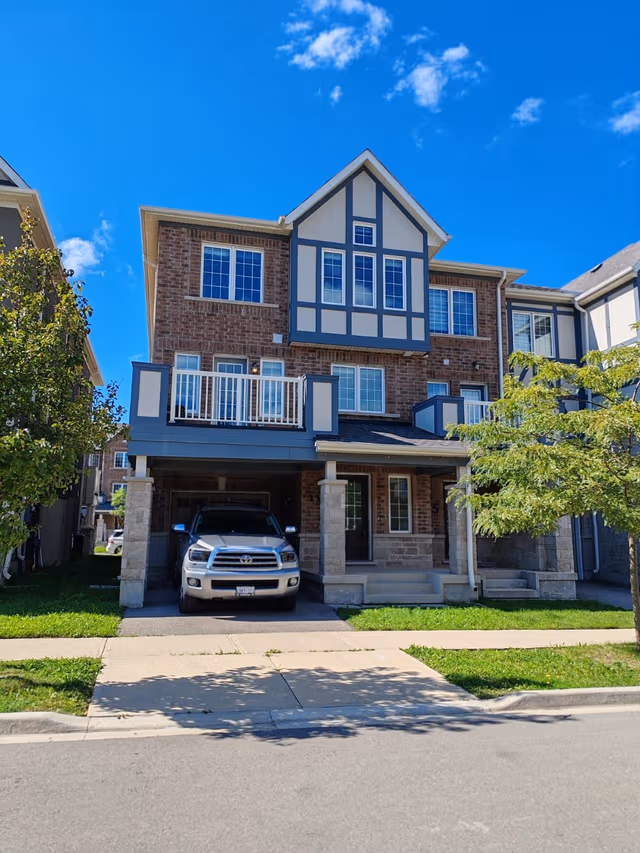 133 Toucan Trail Oakville On L6h 0y1