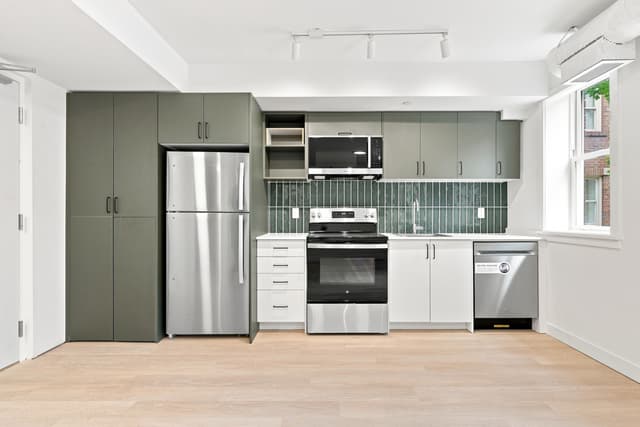 325 James St. S 310 Hamilton On L8p 3b7