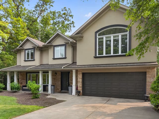 1302 Hillview Cres. Oakville On L6h 2c7