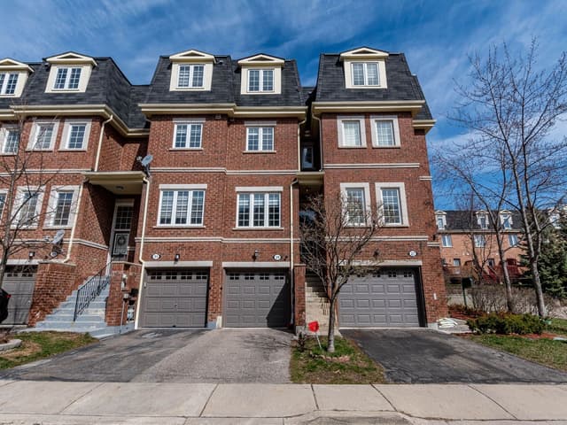 435 Hensall Circle 29 Mississauga On L5a 4p1