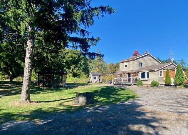 4011 Millar Cres. Burlington On L7r 3x4