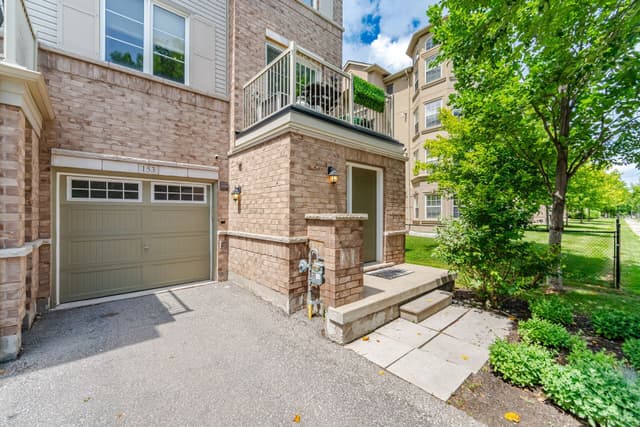 165 Hampshire Way 153 Milton On L9t 8m7