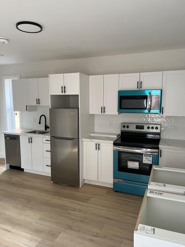 30 Victoria Ave. N Hamilton On L8l 5e1