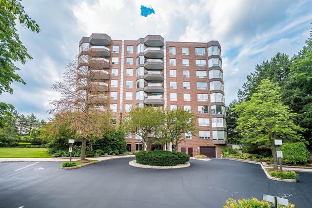 1901 Pilgrims Way 604 Oakville On L6m 2w9
