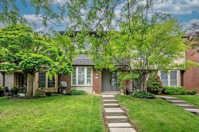 3049 Glencrest Rd. 32 Burlington On L7n 3k1