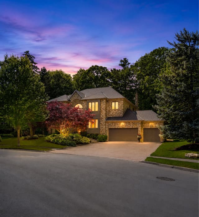 1121 Forestvale Dr. Burlington On L7p 4w3