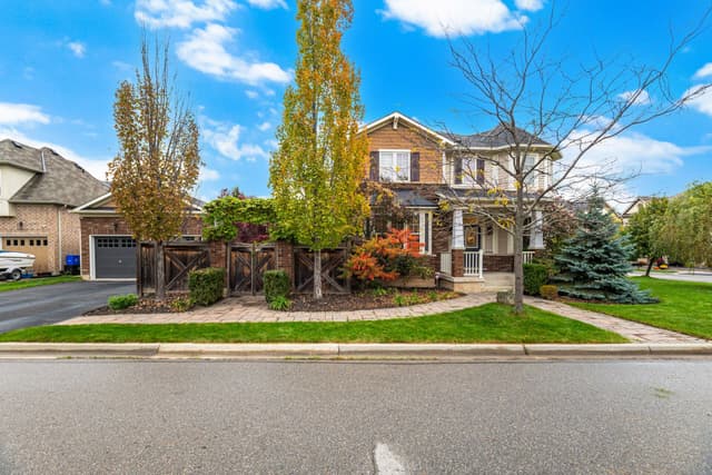 444 Coombs Ct. Milton On L9t 7n5