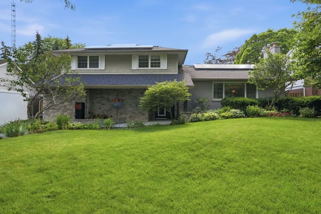 1321 Fairway Ct. Burlington On L7p 1m5