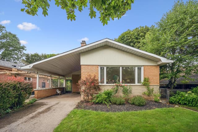 9 Cedar St. Guelph On N1g 1b9