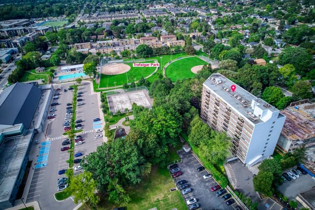 212 Kerr St. 906 Oakville On L6k 3b1