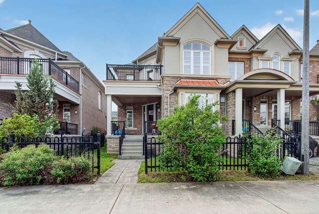 3045 Gladeside Ave. 19 Oakville On L6m 0r2