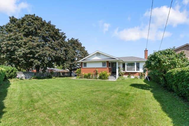 476 Vine St. St Catharines On L2m 3t1