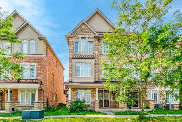 3072 Eberly Woods Dr. Oakville On L6m 0t5