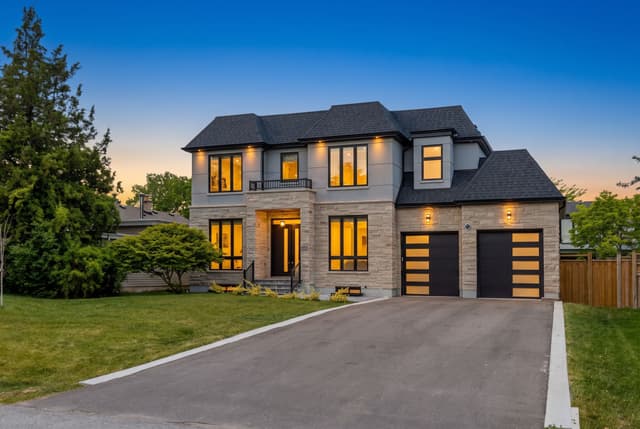 455 Samford Pl. Oakville On L6l 4e7