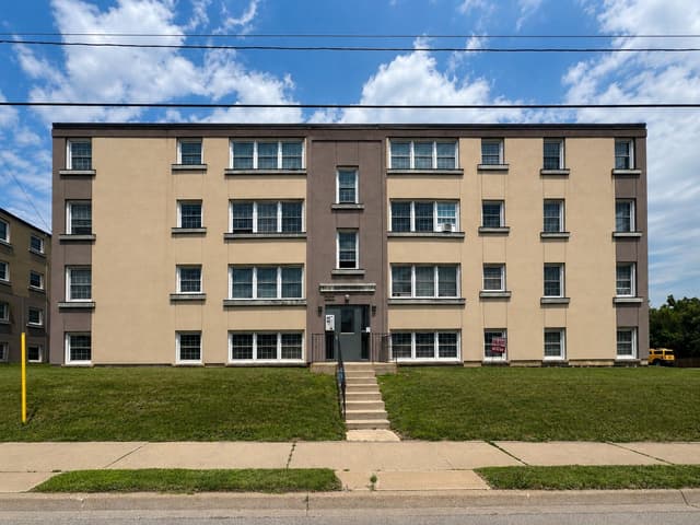 143 Westchester Cres. B1 St Catharines On L2p 2n8