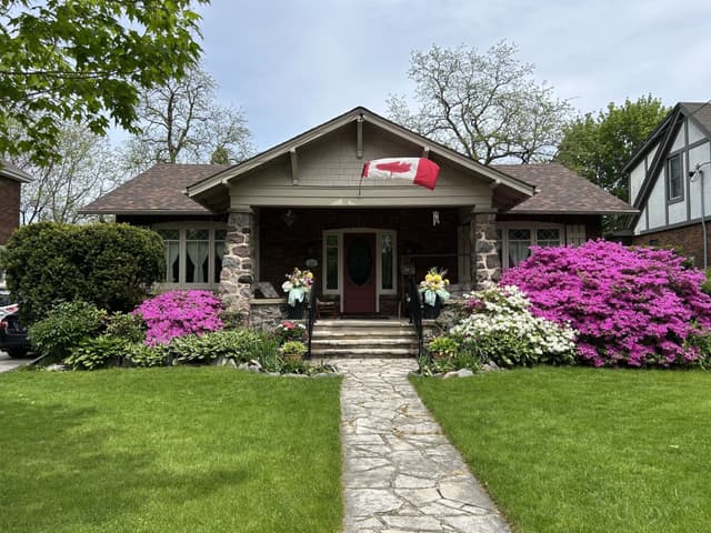 569 Locust St. Burlington On L7s 1v7