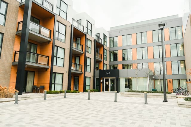 168 Sabina Dr. 115 Oakville On L6h 0w5