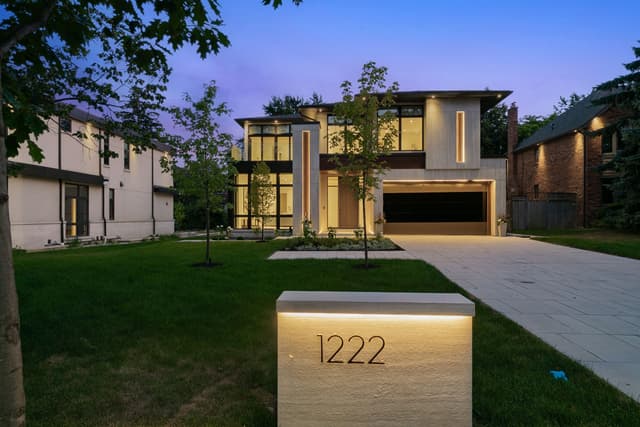 1222 Mississauga Rd. Mississauga On L5h 2j2