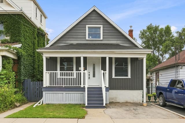241 Rosslyn Ave. N Hamilton On L8l 7p9