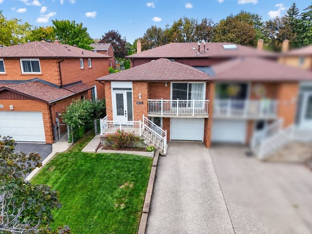 1633 Warren Dr. Mississauga On L4w 2x1