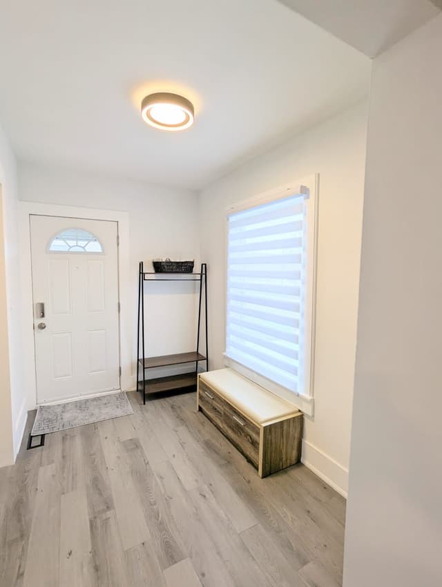 34 Tasker St. St Catharines On L2r 3z8
