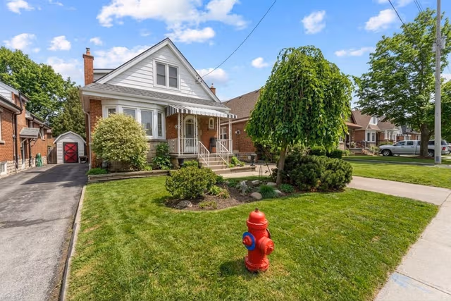 193 Huxley Ave. S Hamilton On L8k 2r2