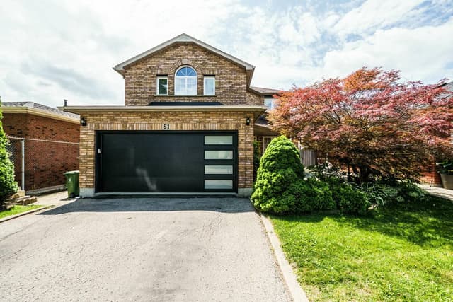 61 Lawnhurst Dr. Hamilton On L8v 4n9