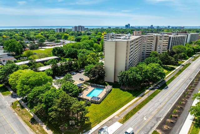 700 Dynes Rd. 1005 Burlington On L8n 3m2
